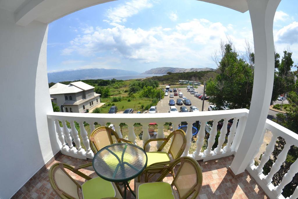 Apartmani Jenny I Tania Lopar Exterior photo