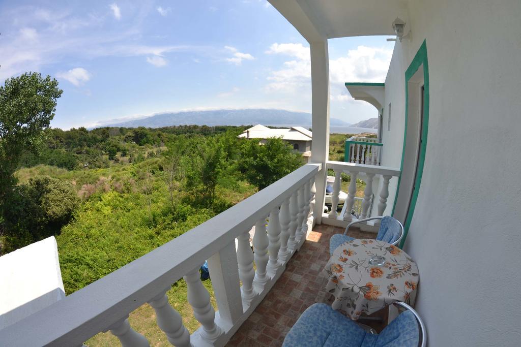 Apartmani Jenny I Tania Lopar Exterior photo